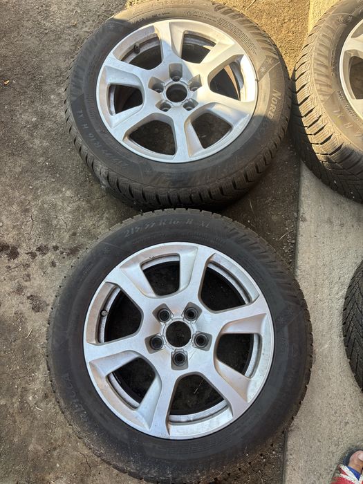 Jante cu anvelope 215-55-R16, anvelope aproape noi, rulare foarte putin, compatibile cu audi a4 B8.