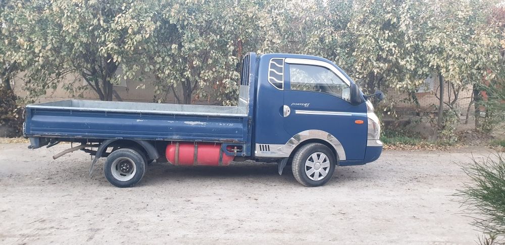 Hyundal porter sotiladi