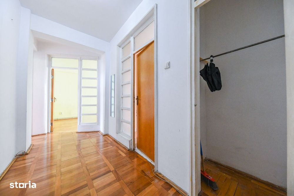 Apartament cu 2 camere, 65 mp, etaj intemediar,zona Calea Floresti