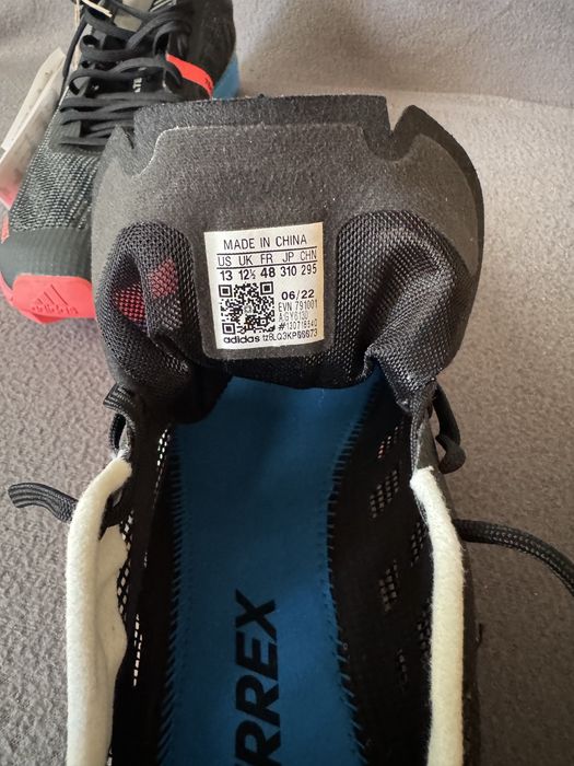 Adidas,La sportiva,Merrell -Gore tex
