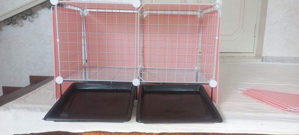 Quyon va toti boqish uchun qafas