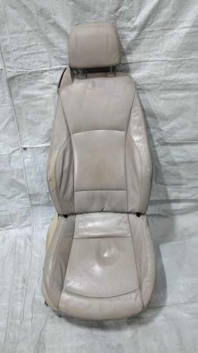 Сиденья передние БМВ Z4.