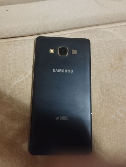 Продается Samsung galaxy A7