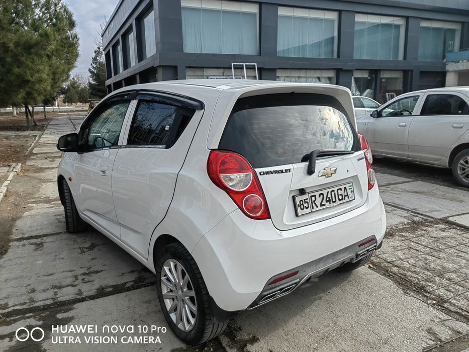 Автомобиль спарк