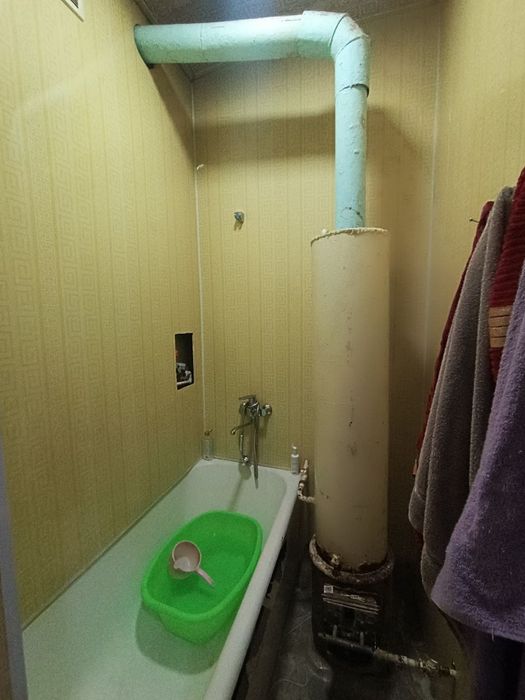 Продается 3 комнатная квартира в кирпичном доме