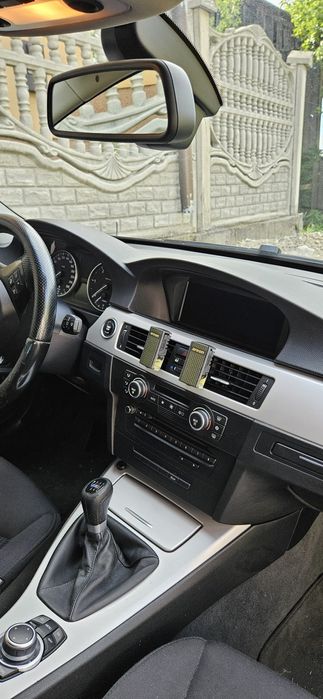 Vând Bmw 318d 2008