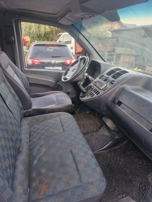 Mercedes Benz Vito 8+1 Locuri 2.2 cdi