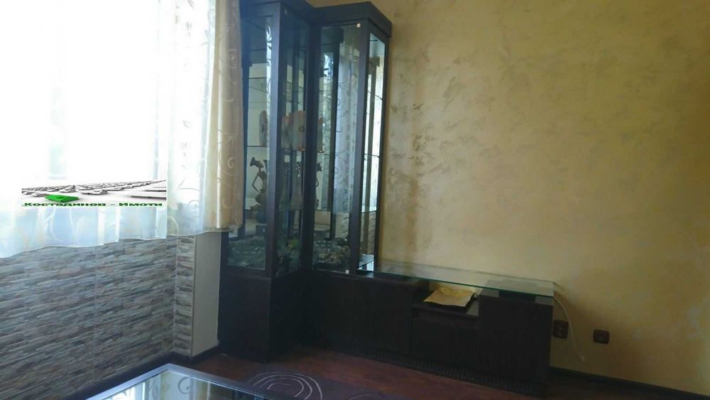 Дава се под наем Двустаен апартамент в Пловдив, Младежки Хълм - 60 кв.м за 459 € - Снимка #3