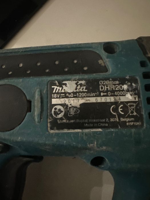 Vand makita doar corpu