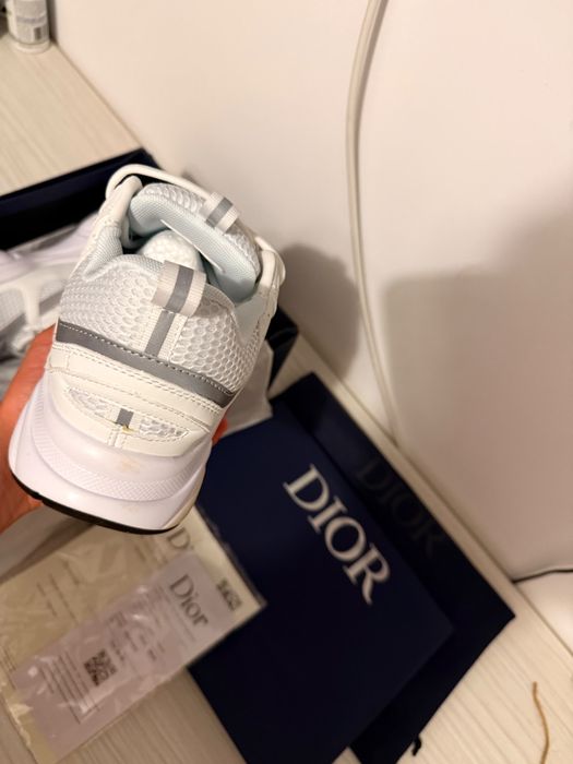 Dior B22 Albi ~ 42 Full Box