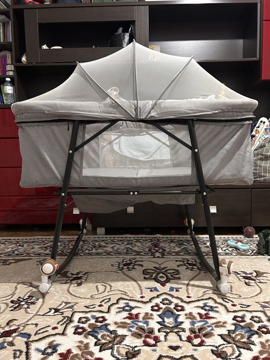 Продам детский манеж б/у