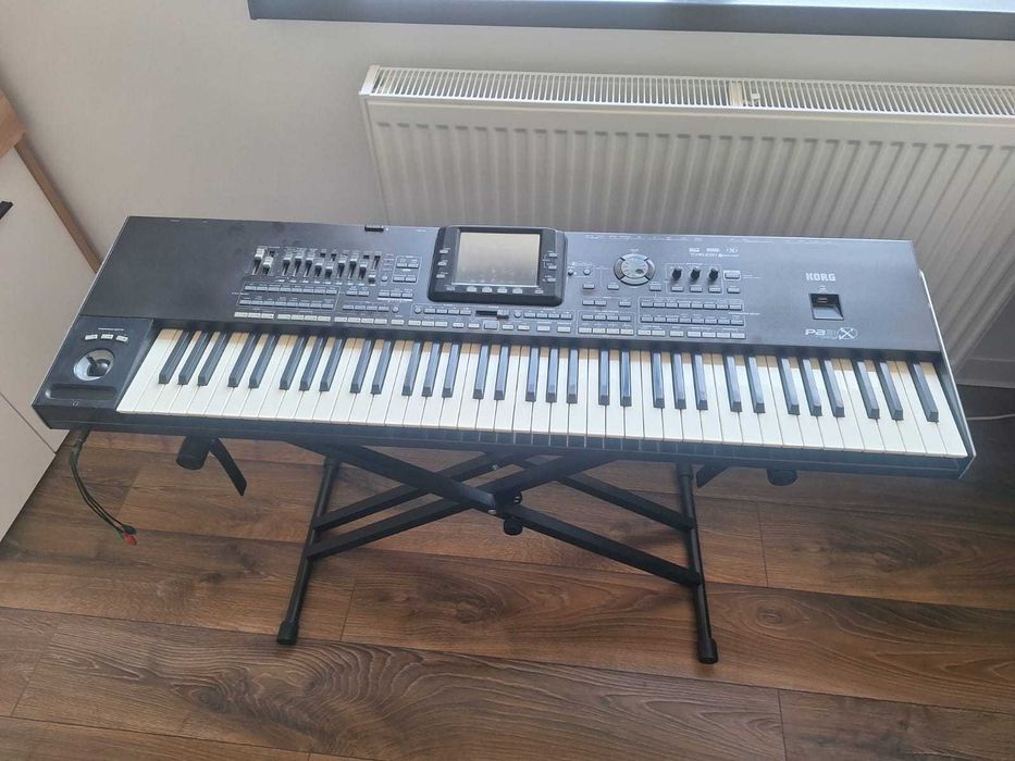 Korg pa 3x in perfectă stare de funcționare