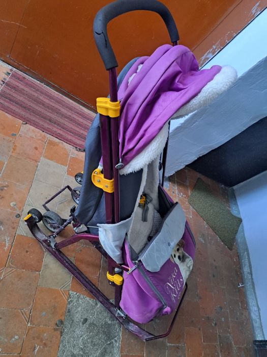 Продам санки коляску