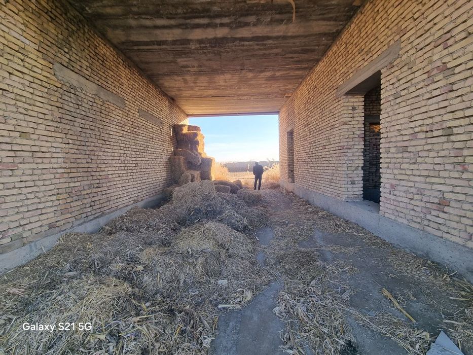 Участка сотилади