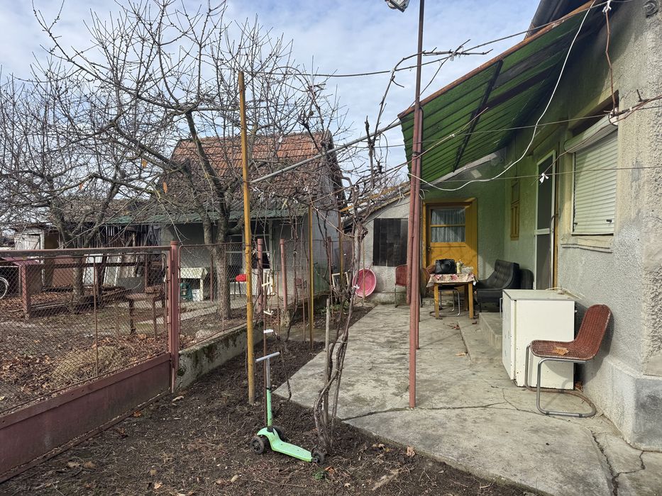 Casa de vanzare Loc Criseni