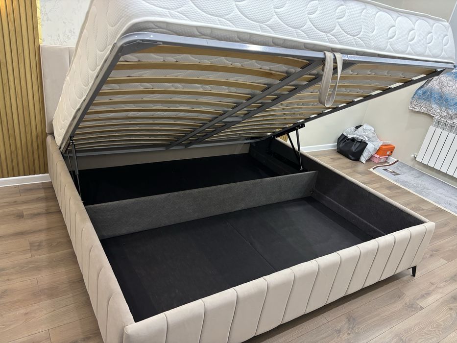 Кровать и Матрас