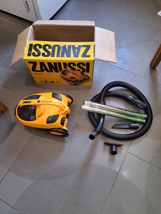 Пылесос Zanussi без четки основной