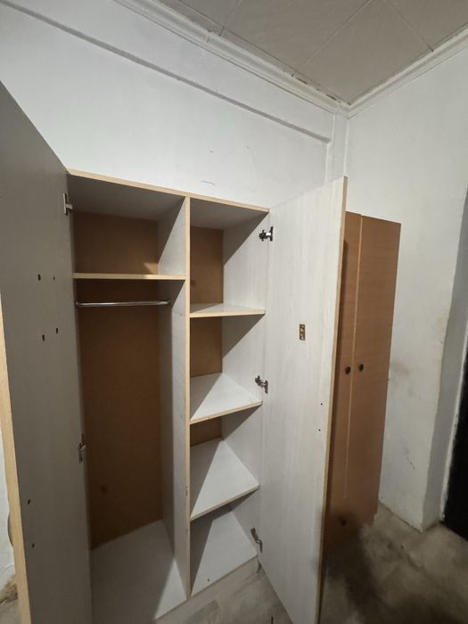 Продам шкаф за 10000 т