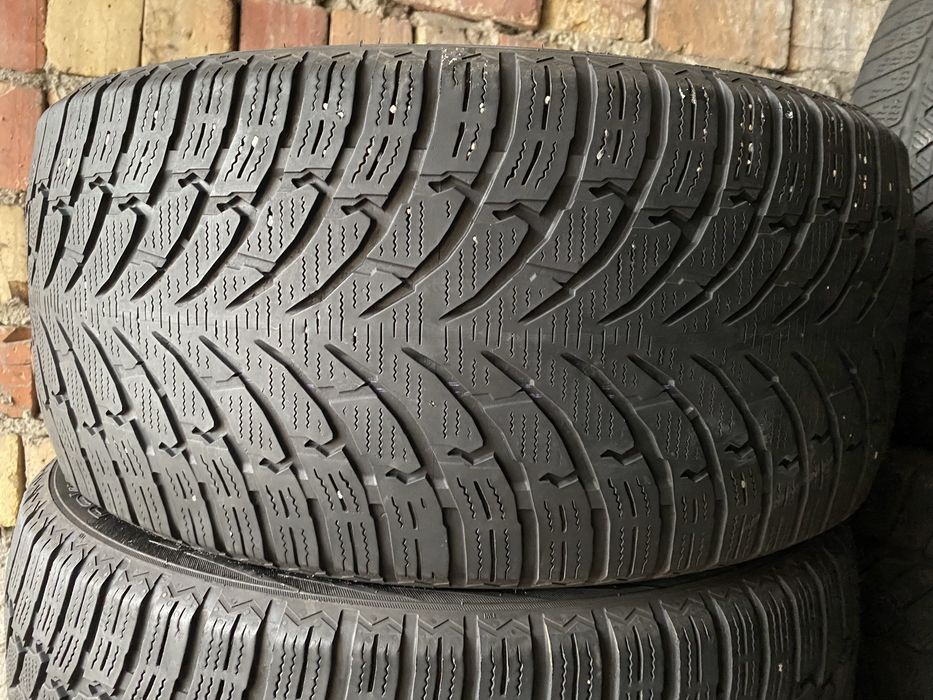 255/40/20 пара бу нокиан