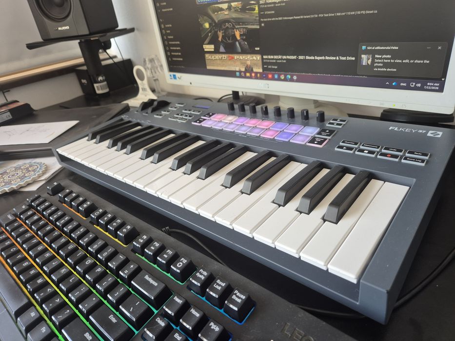 Claviatura MIDI Novation FLkey 37 Fruity Bundle