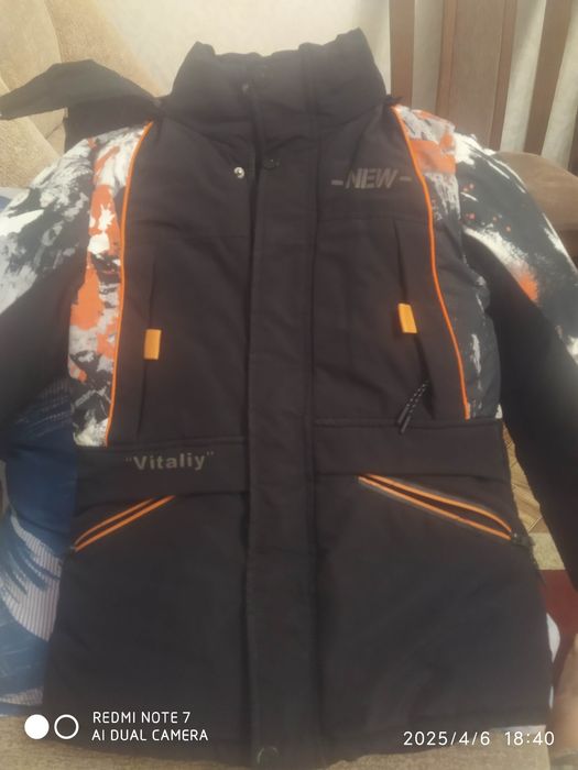 Зимняя куртка продам