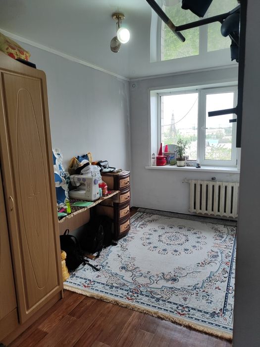 Продам 3 комнатый квартиру