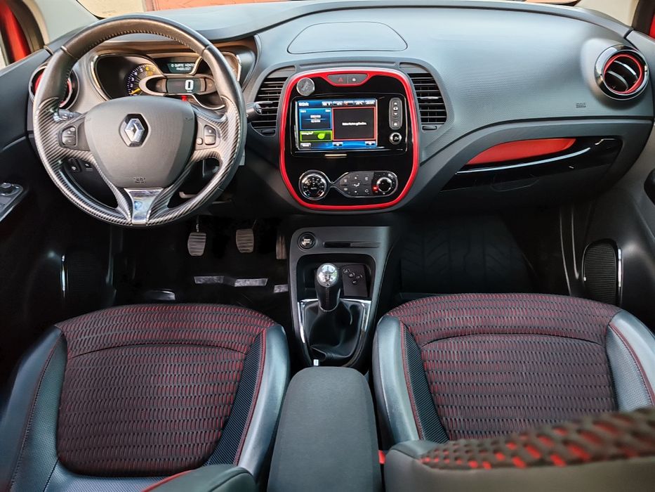 Renault Captur Editie limitată Helly Hasen Full-Motor Benzina 90 Cai Garanție!