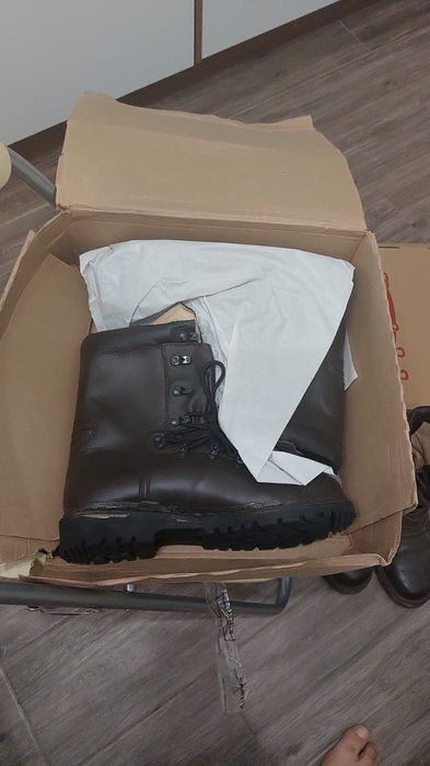 Bocanci combat, vară, bej,crem,iarnă maro armată, militari