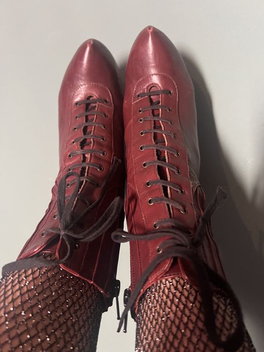 Ghetute grena in stare foarte buna