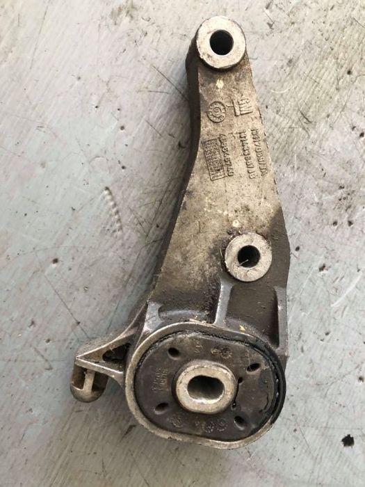 suport cutie viteza 1.3 cdti z13 dt z13dt opel agila astra h combo corsa c