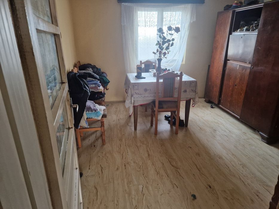 Casa de vanzare  in  SERBESTI.  COMUNA SAUCESTI