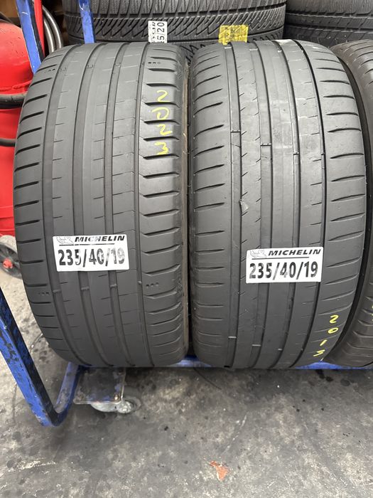 235/40/19 Michelin