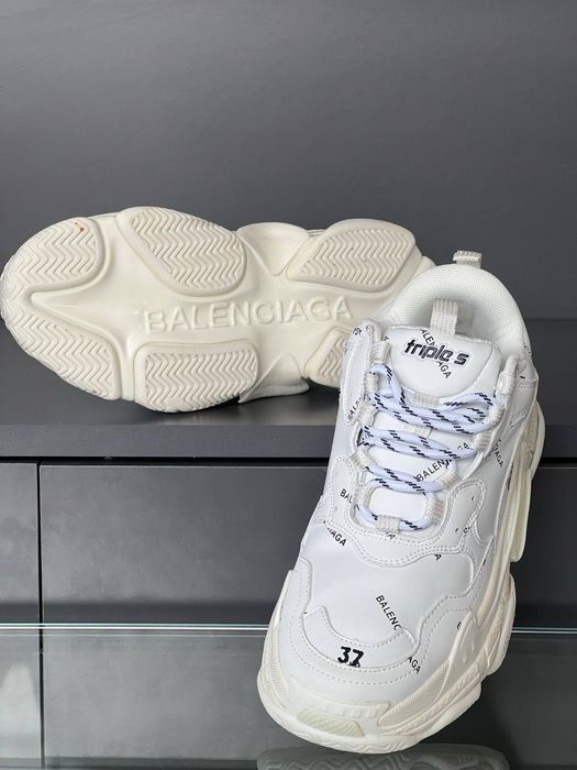 Adidasi Balenciaga noi !!! Marimi 36/40 !!! Calitate superioara !!!