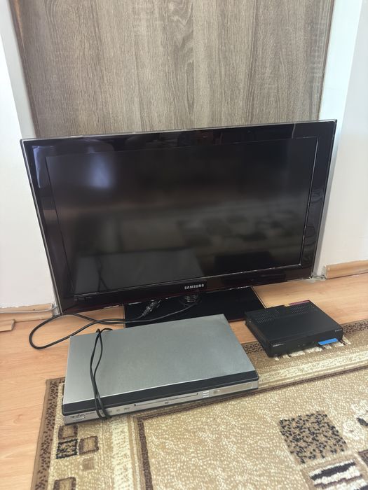 Televizor Samsung Full HD + decodor + dvd player