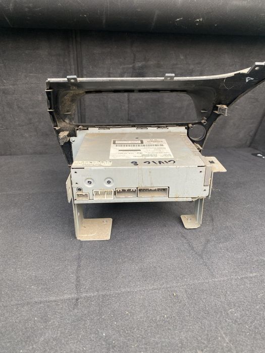 Радио за Honda Civic 8