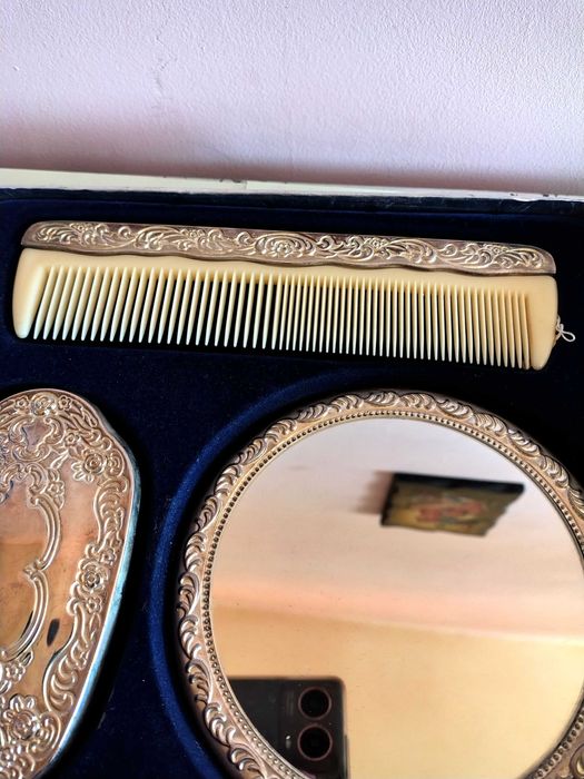 Луксозен Дамски Посребрен Комплект