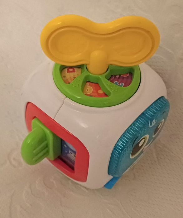 Jucarie electronica interactiva, marca LeapFrog, varsta 9 luni+