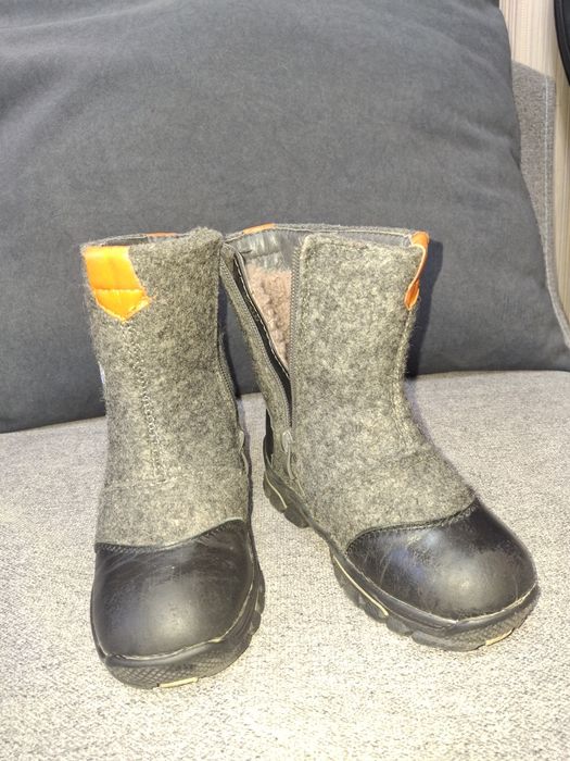 Продаются сапожки зимнии