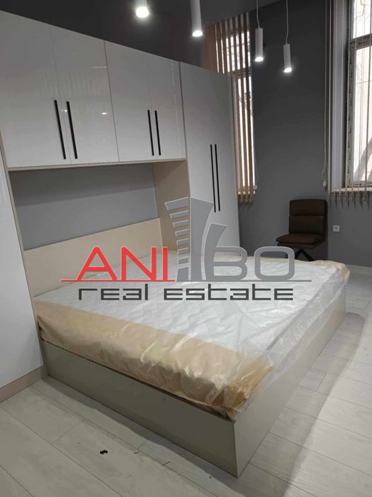 Дава се под наем Тристаен апартамент в Варна, ЖП Гара - 110 кв.м за 1800 € - Снимка #4