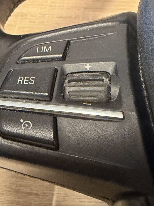 Vand volan M OEM BMW F10/F11 - complet