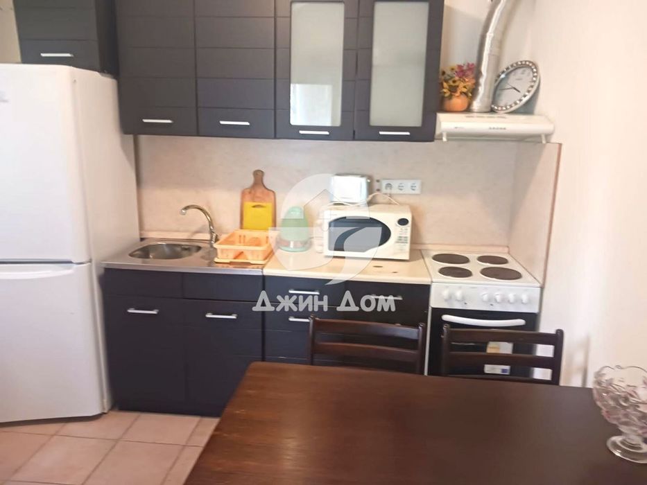 Продава се Тристаен апартамент в Свети Влас - 69 кв.м за 1037 €/кв.м - Снимка #1