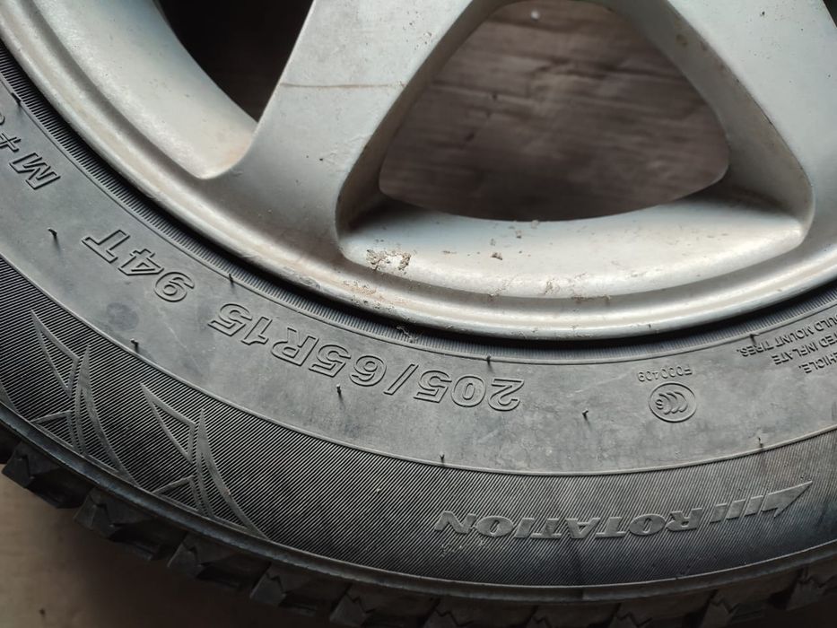 Продам шины в сборе