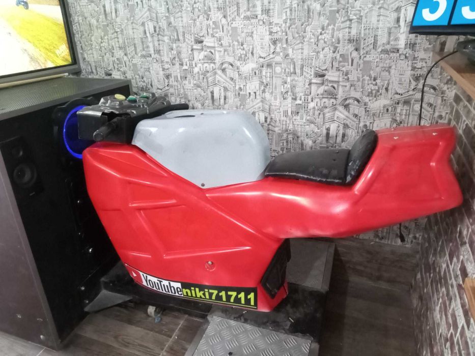 Мотор симулатор с монети