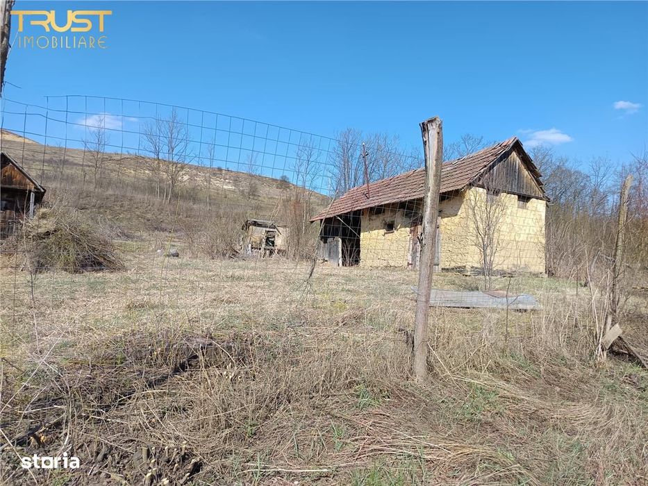 Casa individuala l Teren 2698 MP l Hagau