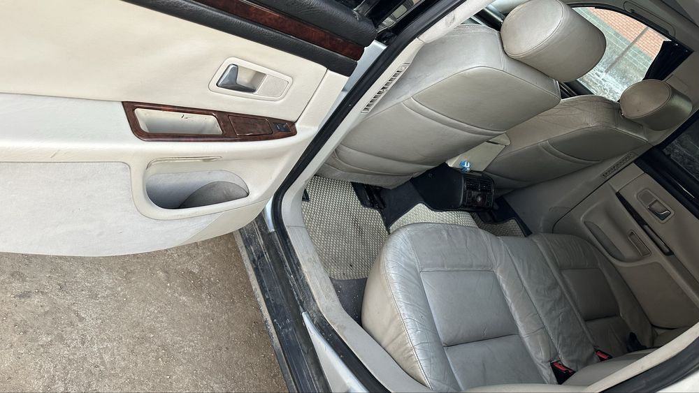 Сатылымда Ауди а8 д2