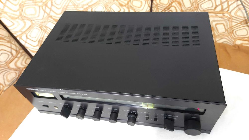 Amplificator cu radio Yamaha CR 220