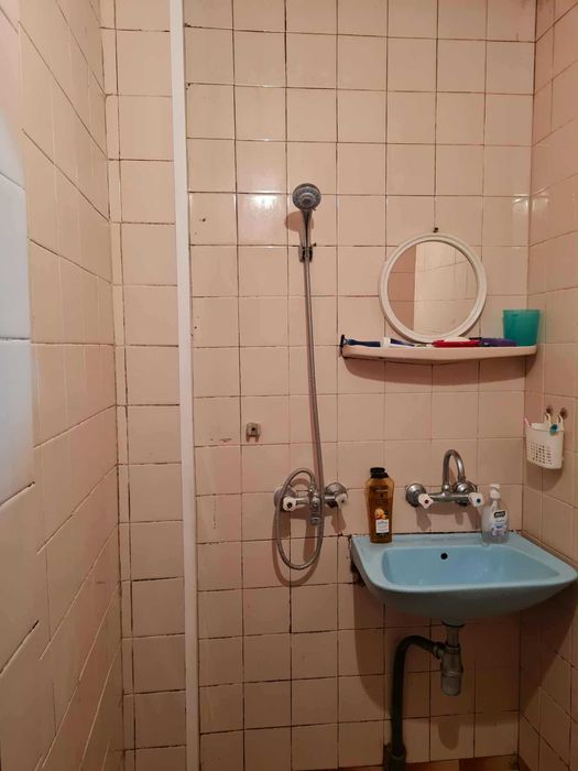 Продава се Двустаен апартамент в Плевен, 9-ти квартал - 52 кв.м за 1779 €/кв.м - Снимка #4