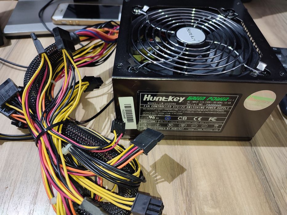 Блок питания Huntkey