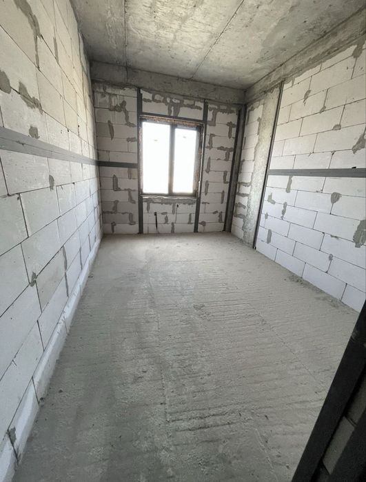 Юнусабад 4ком.коробка квартира продаётся!