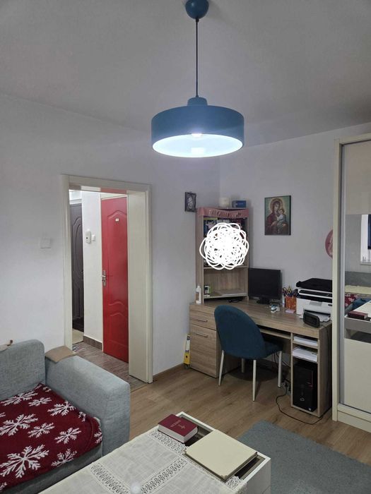 Vand apartament 2 camere etaj 1/4 Nanterre